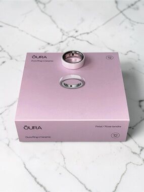 OURA Ring Gen 4 Ceramic Petal Pink with Silver Inner Band Size 12 Like new